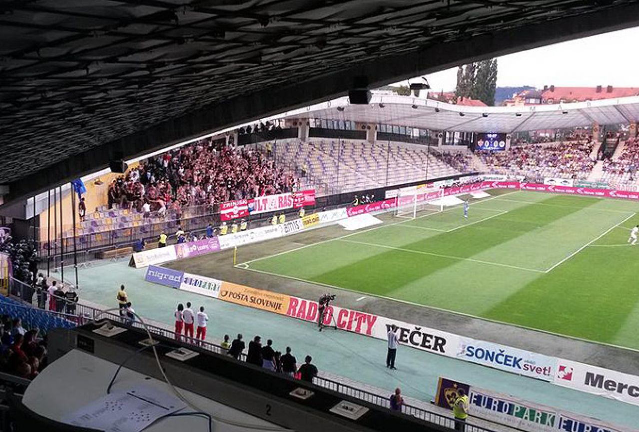 Ultrasi se međusobno potukli na utakmici u Mariboru