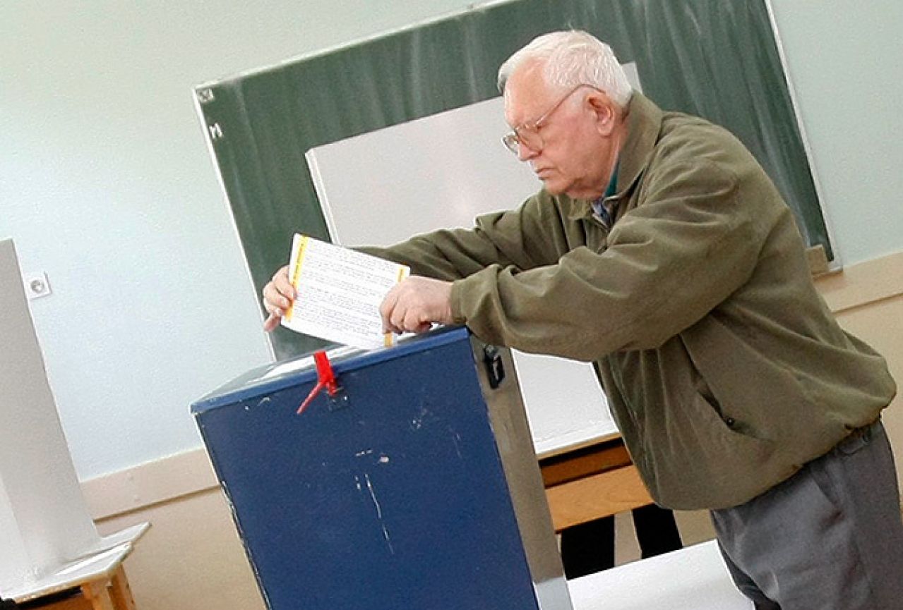 Glasanje drugih državljana u BiH zasnivati će se na principu reciprociteta?