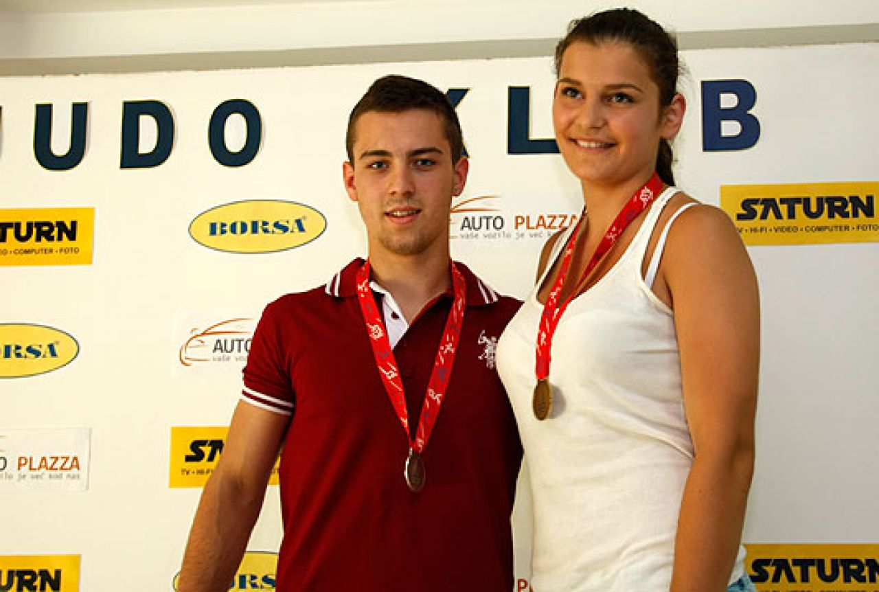 Trebinjka Aleksandra Samardžić zlatna na Europskom juniorskom kupu