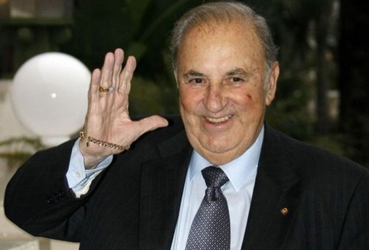 Operni tenor Carlo Bergonzi preminuo u 90. godini
