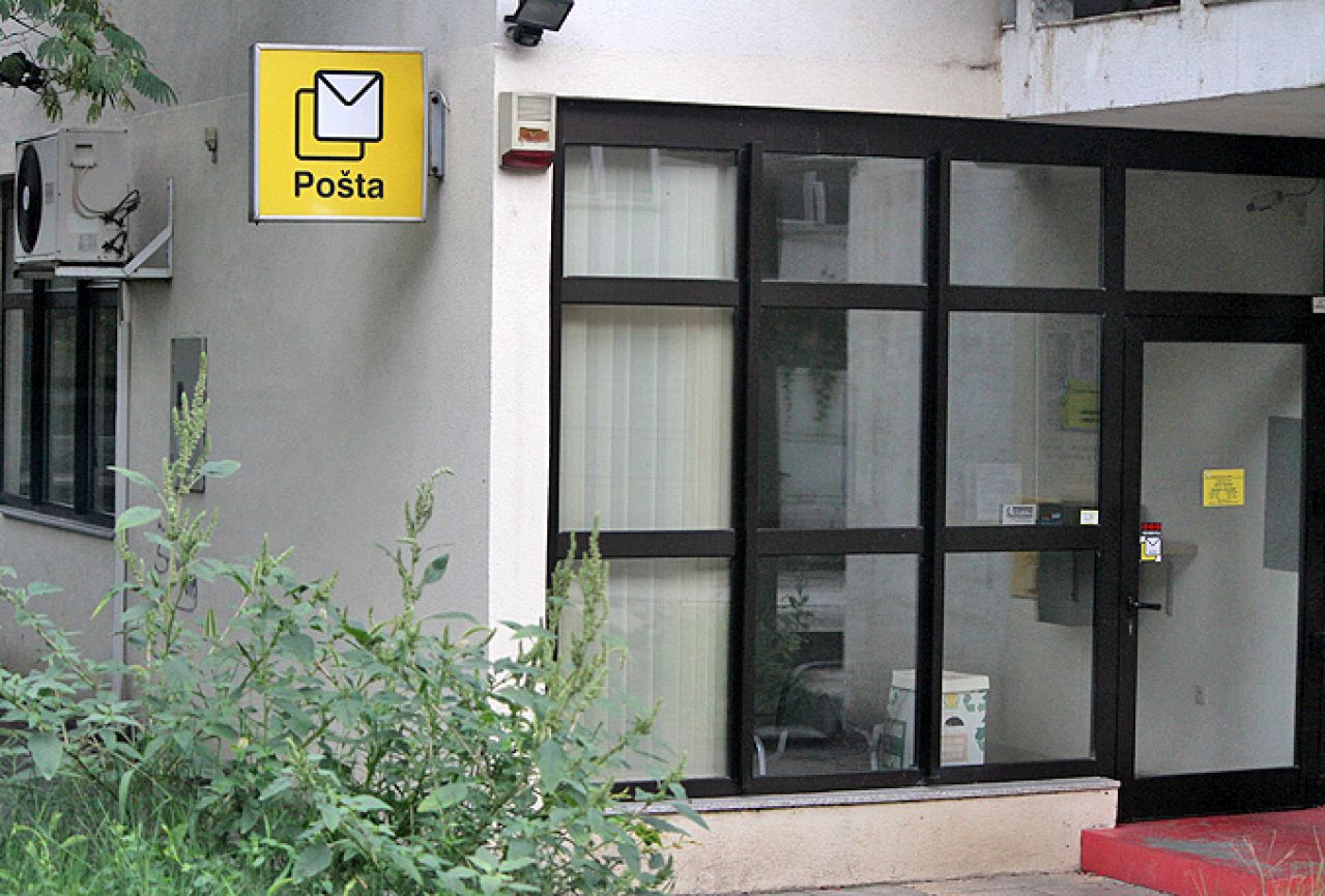 Opljačkan poštanski ured HP Mostar