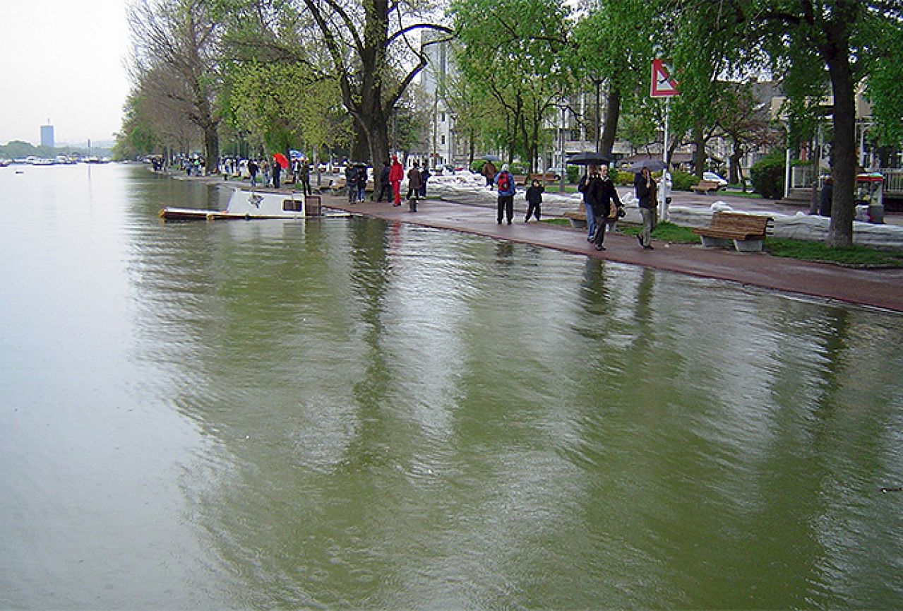 Poplave u Rumunjskoj i Bugarskoj, tri osobe poginule