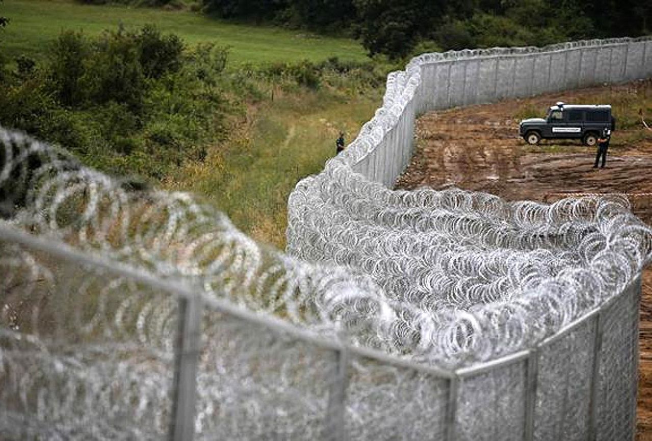 Bugarska namjerava proširiti ogradu od bodljikave žice na granici s Turskom 
