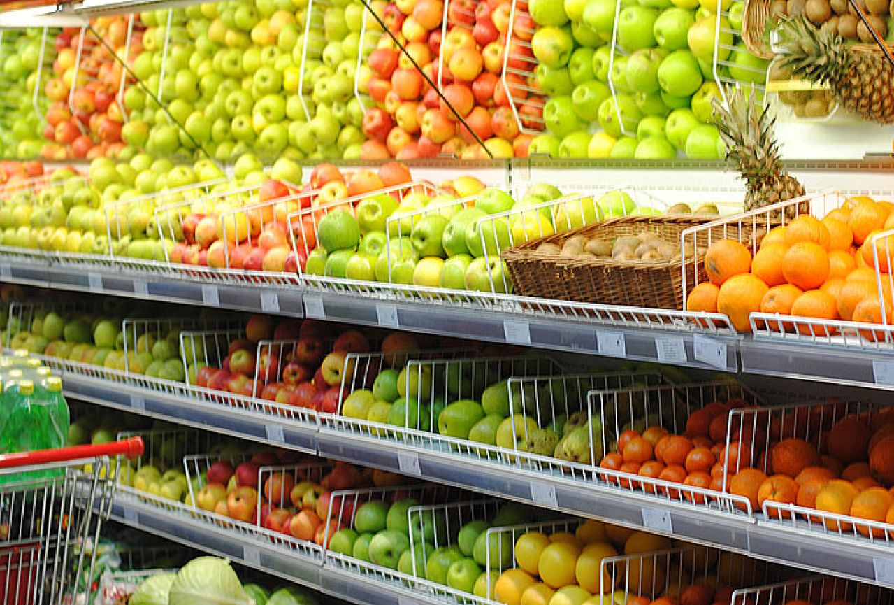 Ruski trgovinski lanac želi povećanje uvoza voća i povrća iz Srbije; EU prijeti Beogradu!