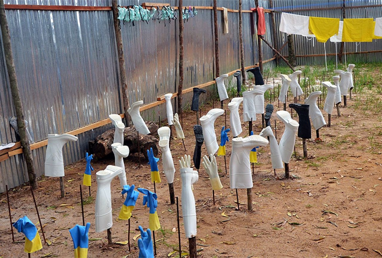 Eksperimentalni lijek protiv ebole pokazao se 100 posto učinkovitim