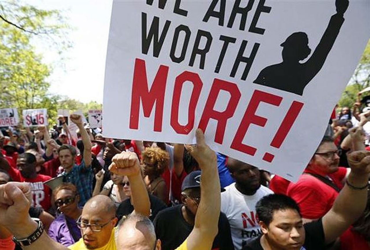 Zbog štrajka radnika Amerikanci ostaju bez McDonaldsa, Burger Kinga i KFC-a