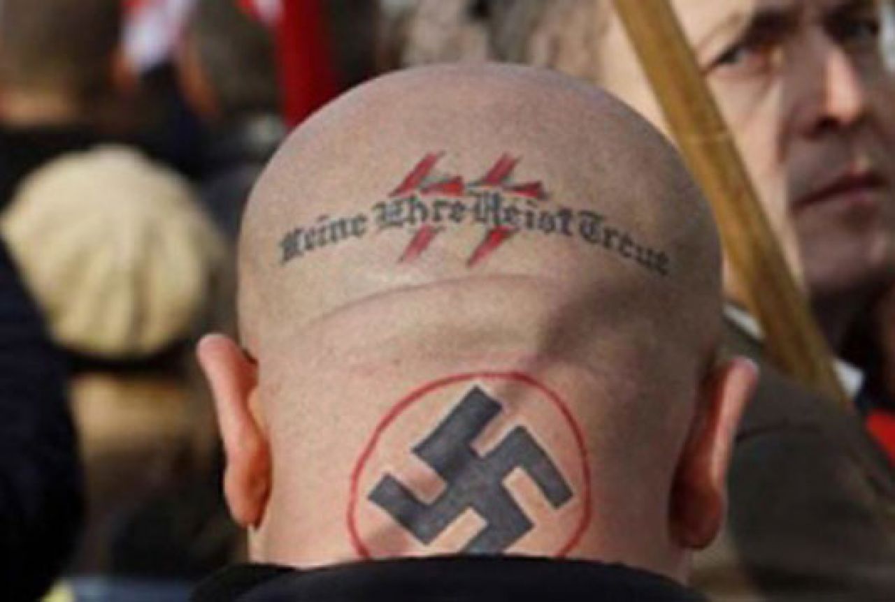 татуировки с нацистской символикой на теле ответственность