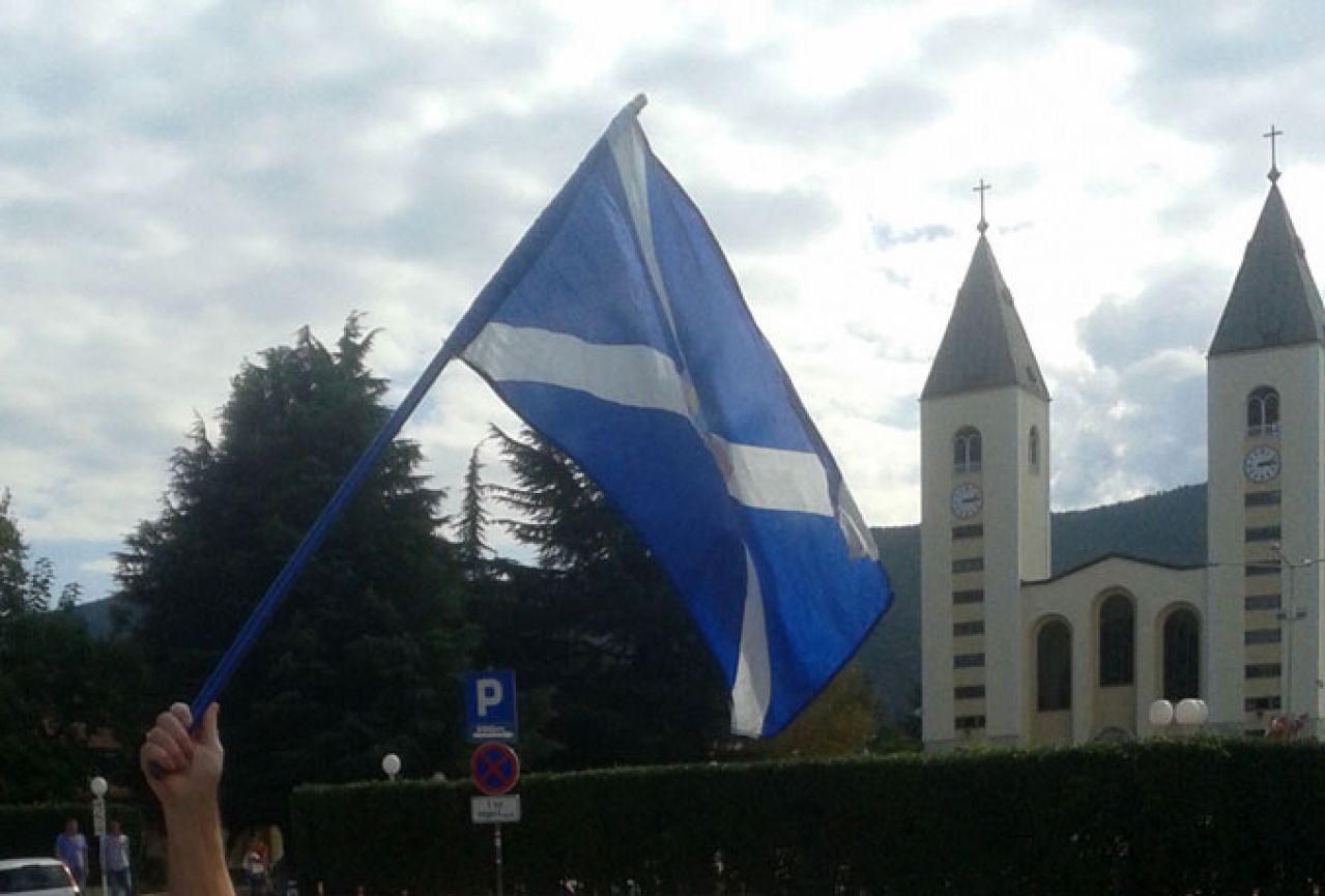 Škotski referendum goruća tema i u Međugorju