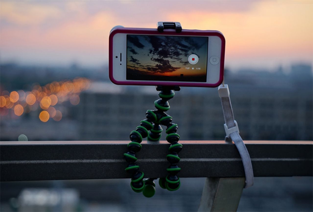 Instagramov Hyperlapse od sada nudi mogućnost snimanja s prednjom kamerom!