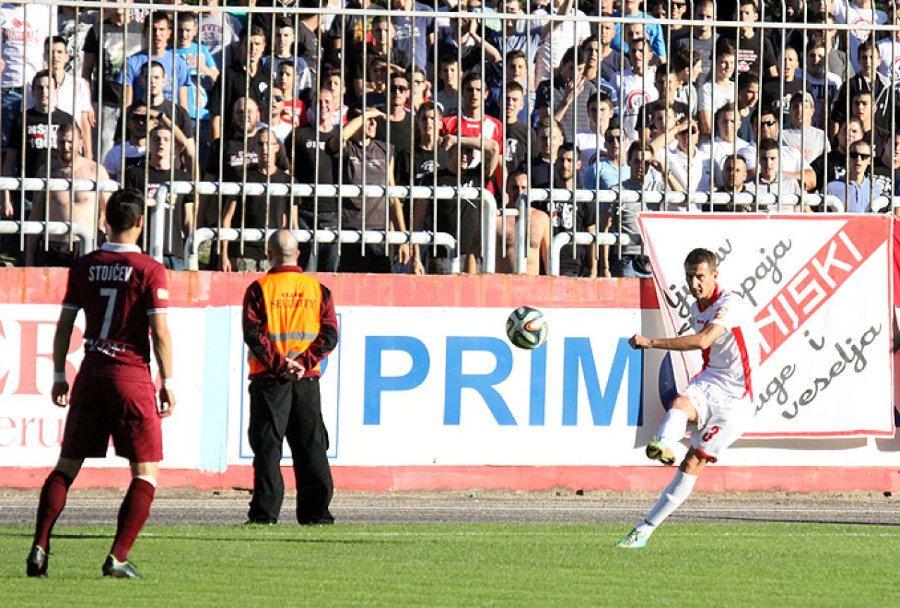 Zrinjski i Sarajevo remizirali u solidnoj utakmici pred ispunjenim tribinama