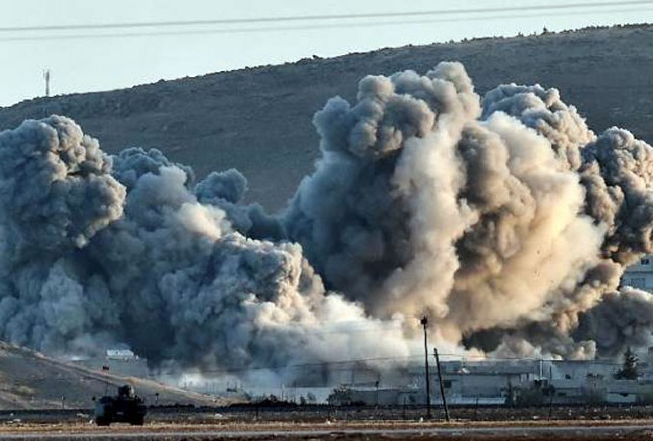 Kobane odoljeva žestokim napadima islamista