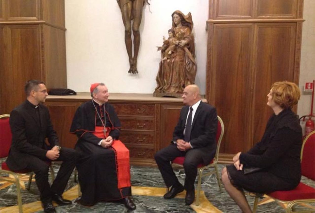 I Vatikan se nada brzoj uspostavi vlasti u BiH