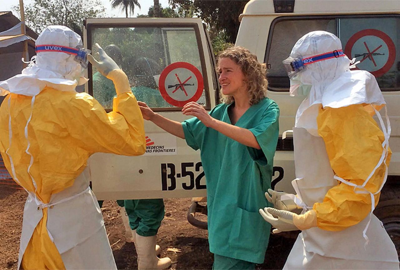 Izliječena Španjolka oboljela od ebole