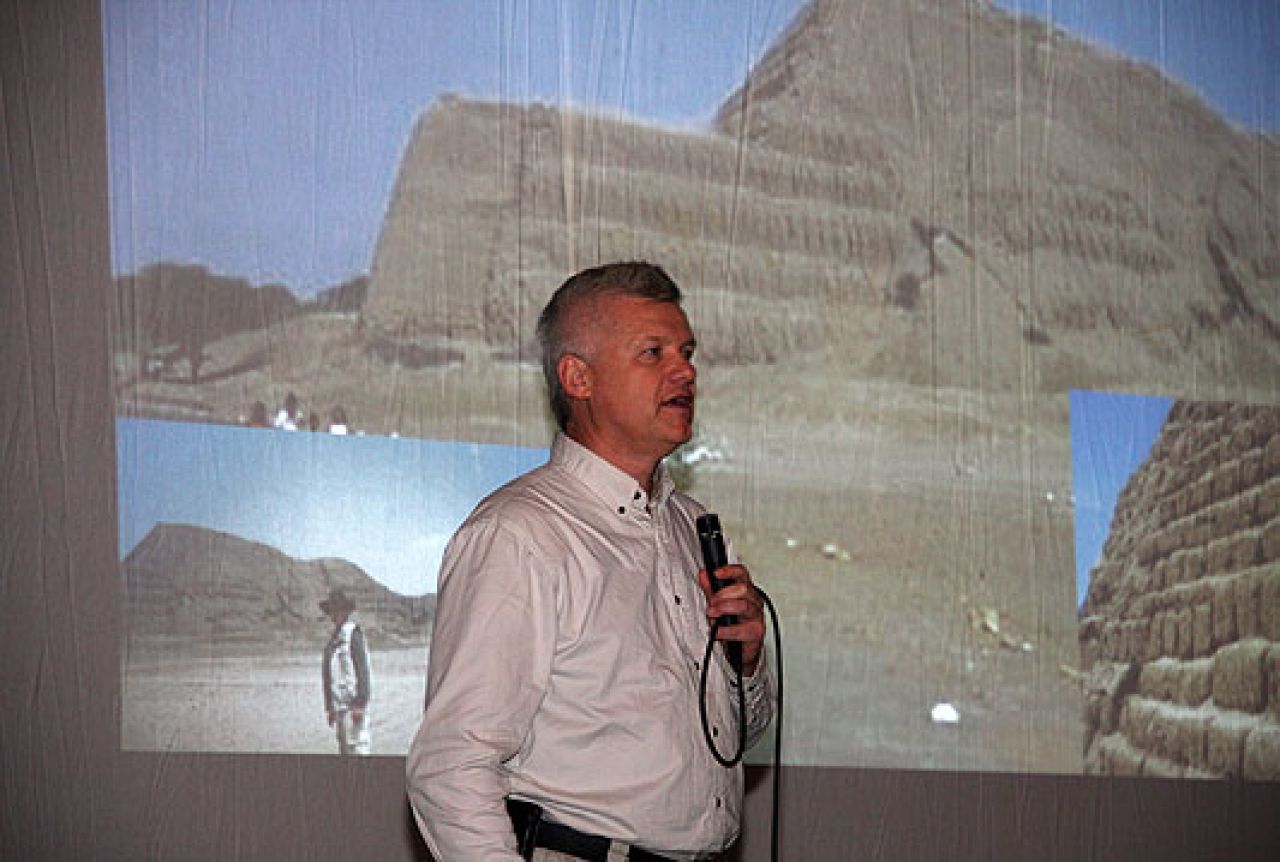 Osmanagić održao predavanje o bosanskim piramidama na Zagrebačkom Velesajmu