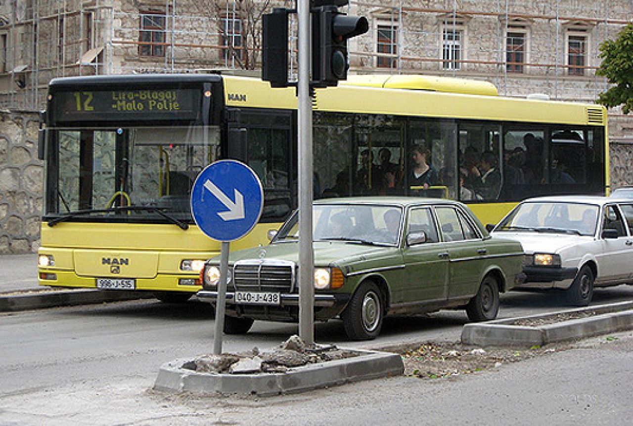 Autobusi pretrpani studentima, Mostar bus uvodi nove linije
