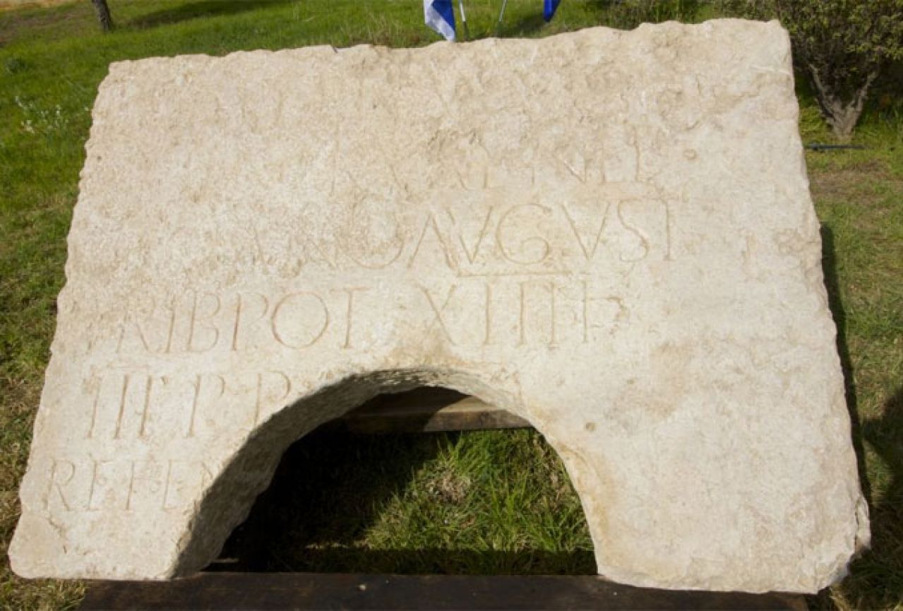 Otkriven natpis na latinici star 2.000 godina