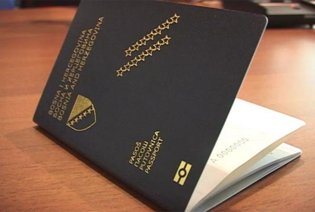 BiH prva zemlja u svijetu s novom generacijom putovnica