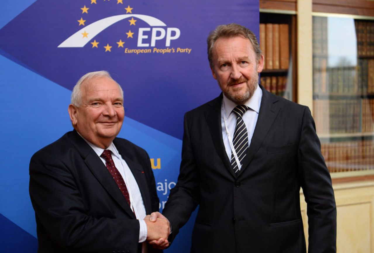 Izetbegović sudjelovao u Bruxellesu u radu proširenog summita Europske narodne stranke