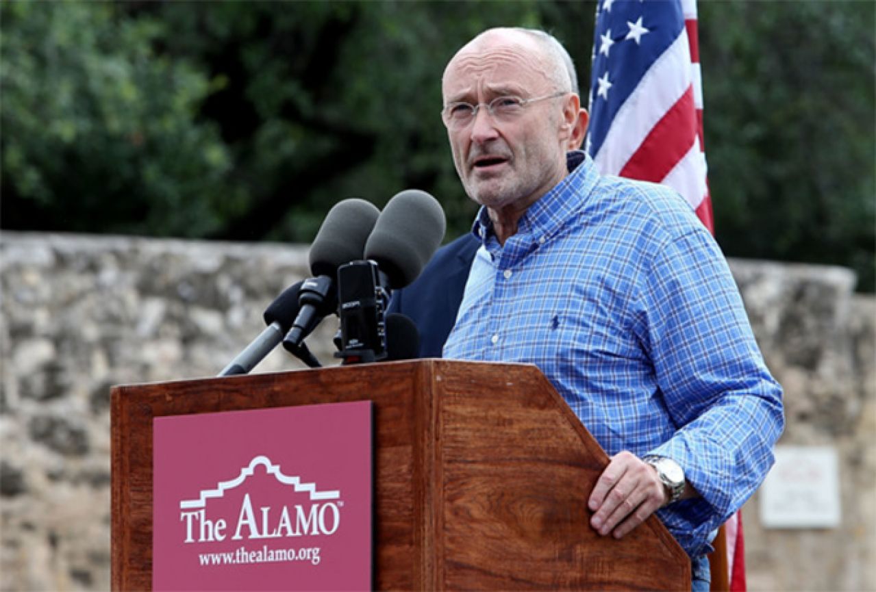 Phil Collins poklonio zbirku predmeta iz bitke kod Alamoa teksaškom muzeju