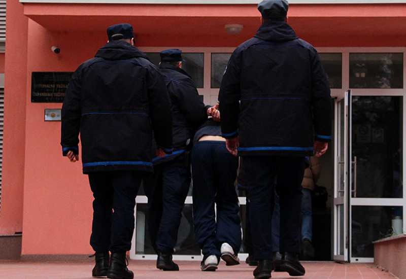 Uhićen pljačkaš sportske kladionice u Livnu