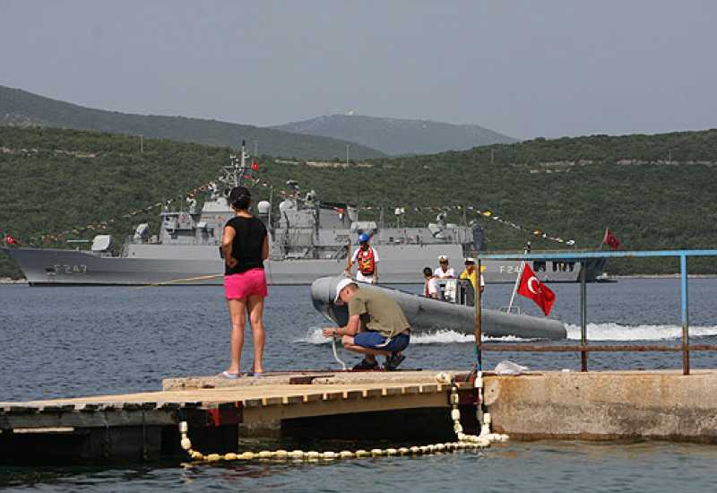 Bljesak.info - EU suspendira mornaričke patrole na Mediteranu