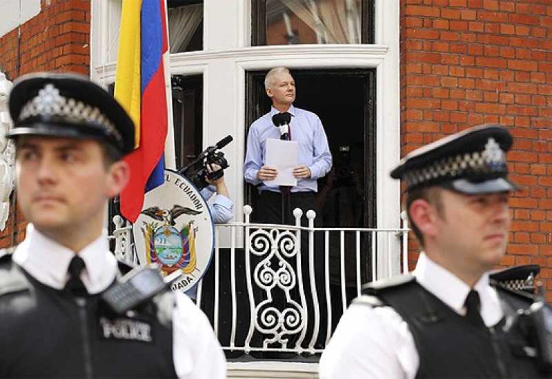 Ekvadorski predsjednik kaže kako Assange može napustiti veleposlanstvo ako želi