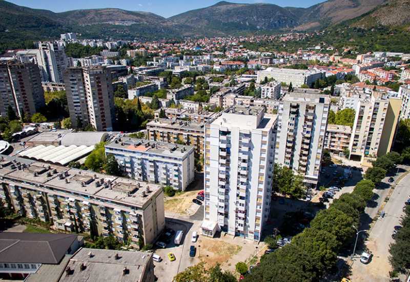 Bljesak.info - Stanogradnja treba biti u funkciji razvoja i opstanka Hrvata u Mostaru