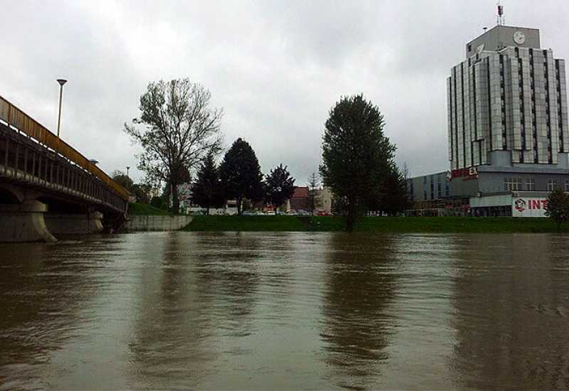 Prijedor: Poplavljeno oko 200 stambenih objekata