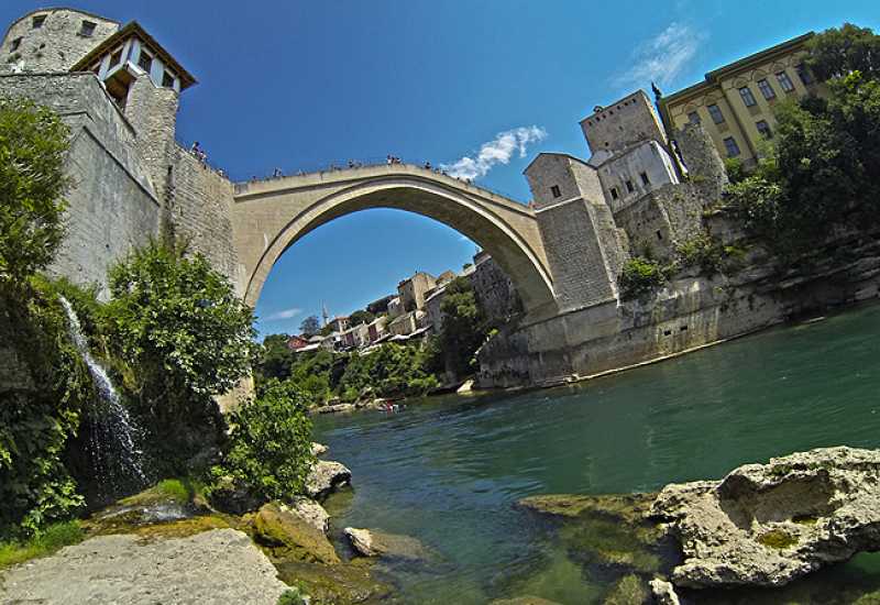 Bljesak.info - Pola milijuna maraka za zaštitu povijesnog gradskog područja Mostara