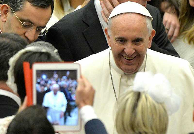 Papa Franjo na Twitteru ima više od 40 milijuna pratitelja