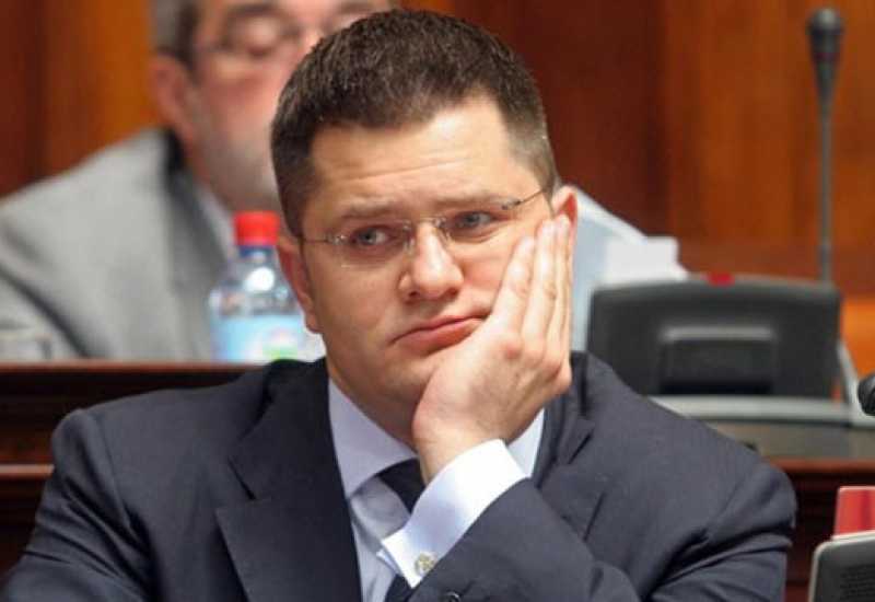 Opozicija u Srbiji neće na izbore