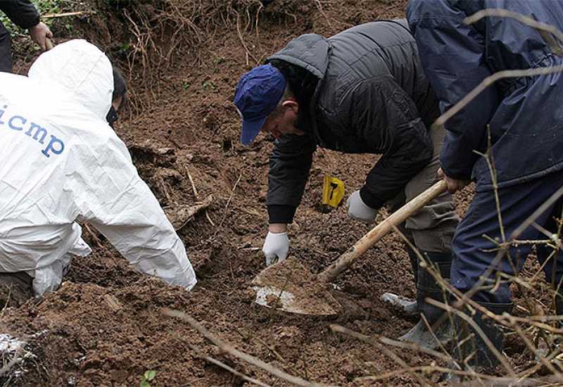 Drvar: Ekshumirani posmrtni ostaci osam žrtava