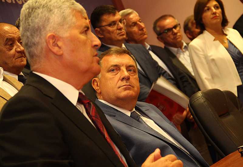 Stranci optužili Dodika i Čovića