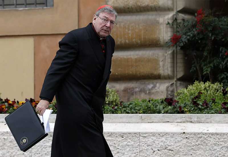 Bivši papin rizničar osuđen na šest godina zatvora zbog seksualnog zlostavljanja dvojice dječaka