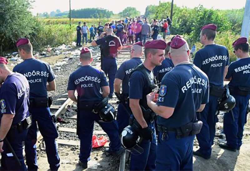  - Orban Zapadnoj Europi ponudio koridor za migrante: 