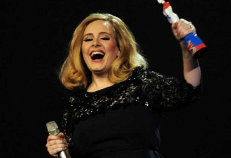 Adele napustila intervju nakon što je novinar rekao kako nije slušao njen novi album