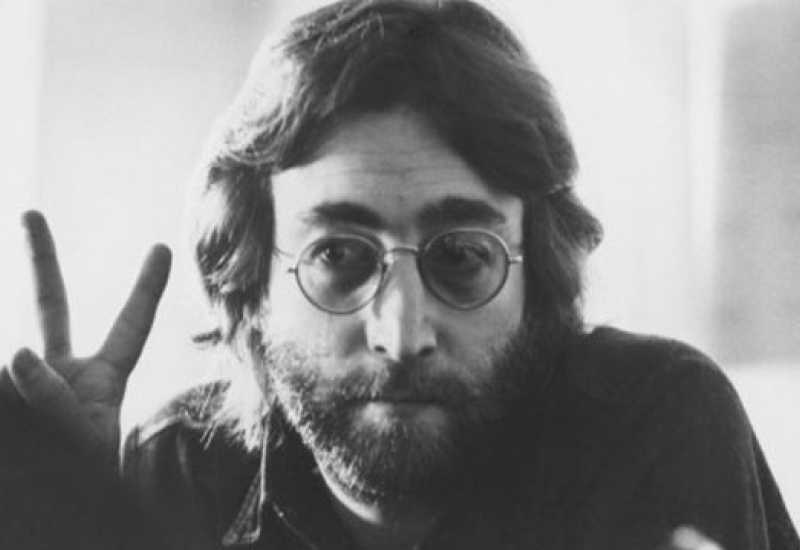 Na današnji dan prije 38 godina ubijen je John Lennon 