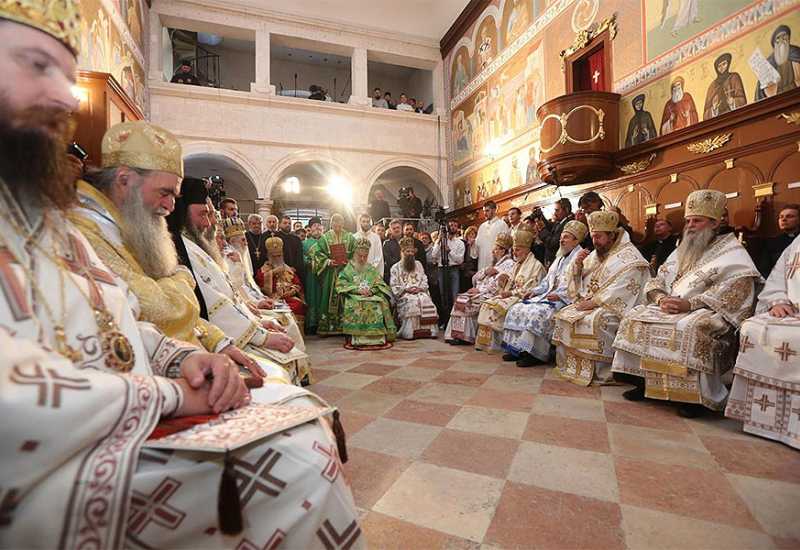 Uz poruke pomirenja u Šibeniku ustoličen Nikodim, novi episkop dalmatinski