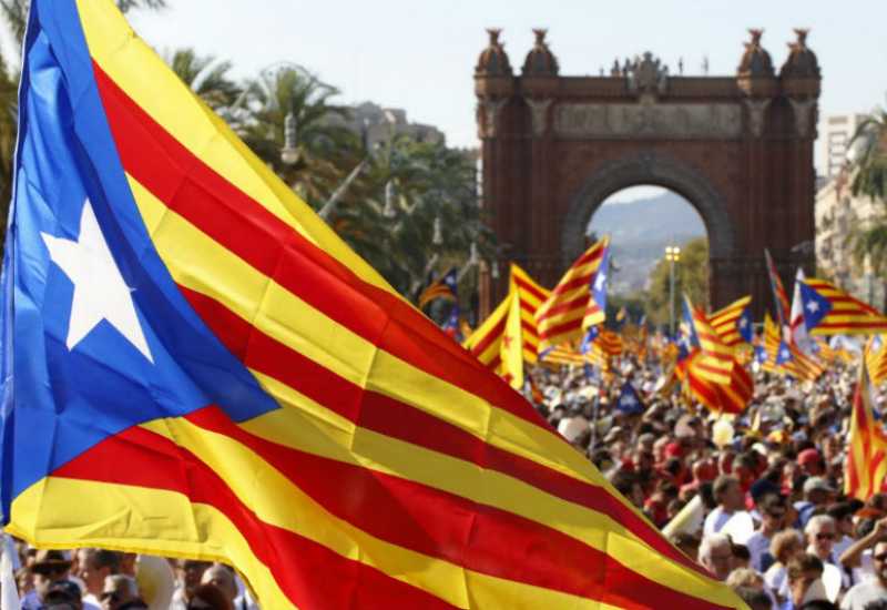Brutalno gušenje referenduma o neovisnosti Katalonije