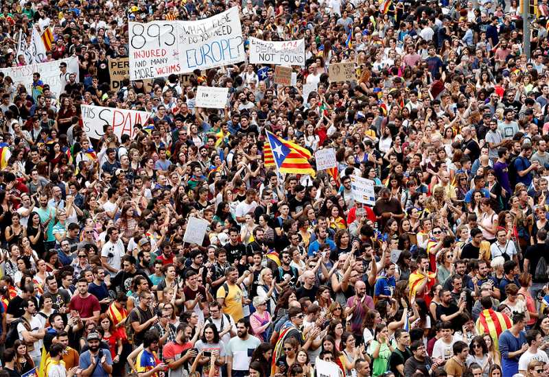 Katalonija u općem štrajku, kralj Filip VI. najavio uspostavu ustavnog poretka