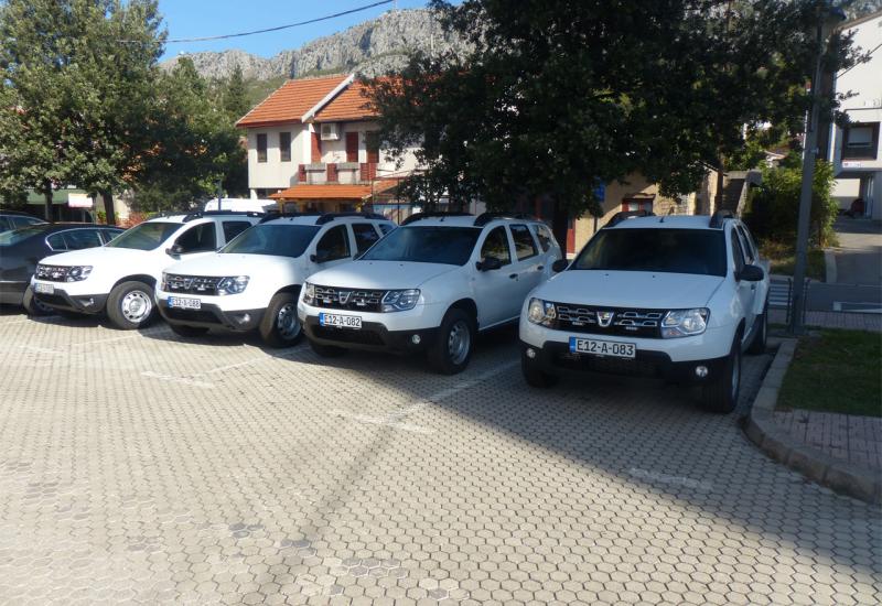 Policijske uprave ŽZH dobile vozila Dacia Duster