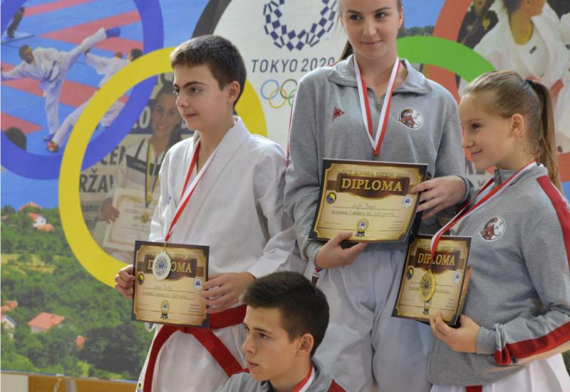 8. Međunarodni karate turnir Rama open 2017 - Na turniru u Prozoru najuspješniji karataši SKK Neretva iz Mostara 
