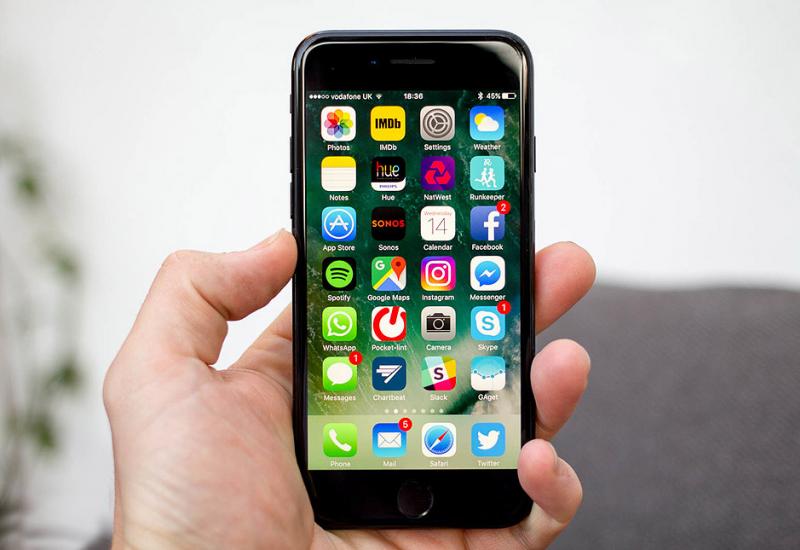 Apple smanjio narudžbe za nove iPhone 8 i iPhone 8 Plus