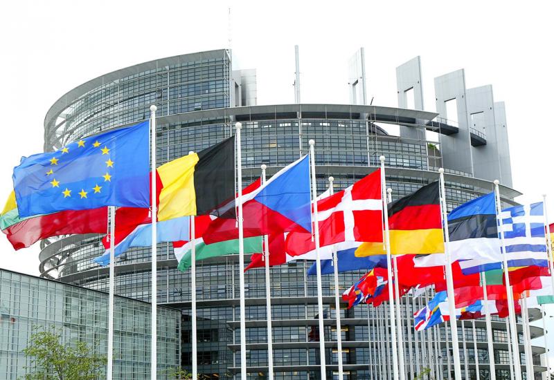 Seks-skandal trese Europski parlament