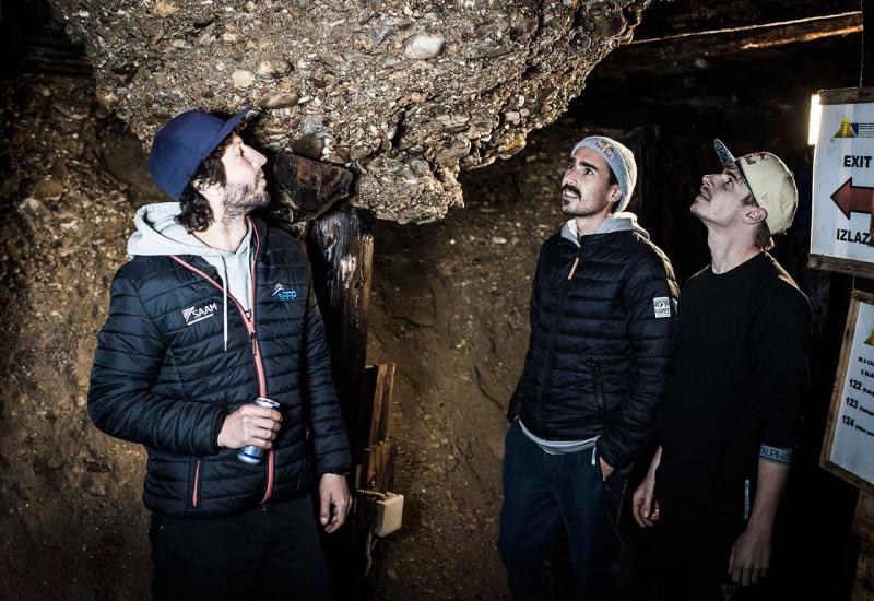 Red Bull Skydive Team u podzemnim tunelima - Snimke bosanskih piramida kakve do sada niste vidjeli