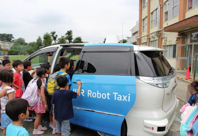 Japanski taksisti ostaju bez posla, stižu roboti vozači 