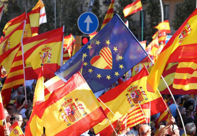 Vlada naredila katalonskim dužnosnicima: Napustite institucije!