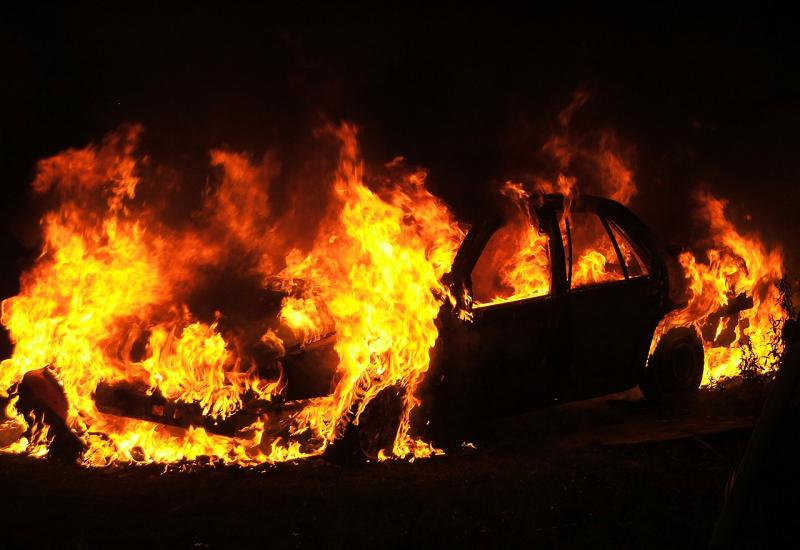 U Gabeli izgorio osobni automobil