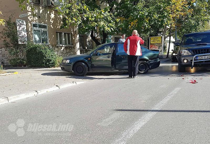 Mostar: Sudar vozila Hyundai i Passat