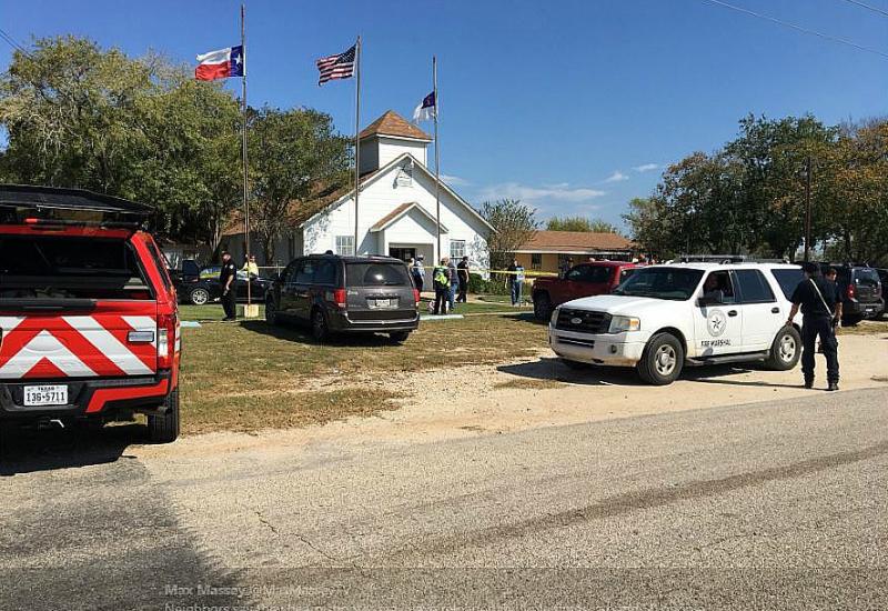 Texas: Najmanje 26 mrtvih u napadu u crkvi
